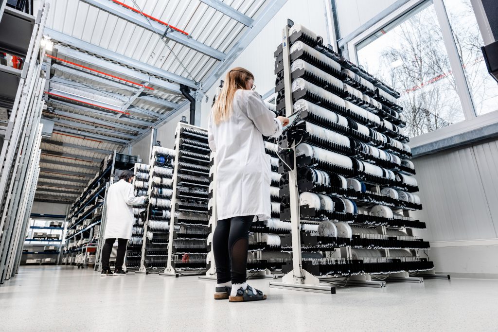 DELTEC Automotive Optimizes It's Production Process with INOVAXE